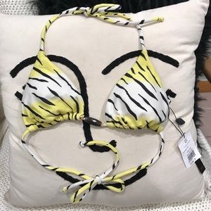 NWT Vix bikini top zebra
